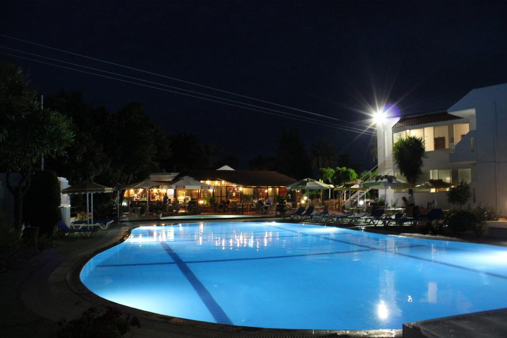 Corellia Asterias Beach Hotel Theológosz Kültér fotó