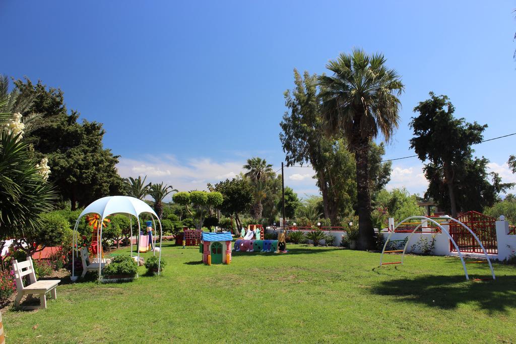Corellia Asterias Beach Hotel Theológosz Kültér fotó