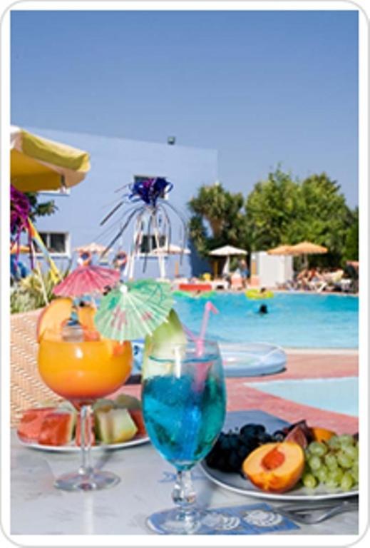 Corellia Asterias Beach Hotel Theológosz Kültér fotó